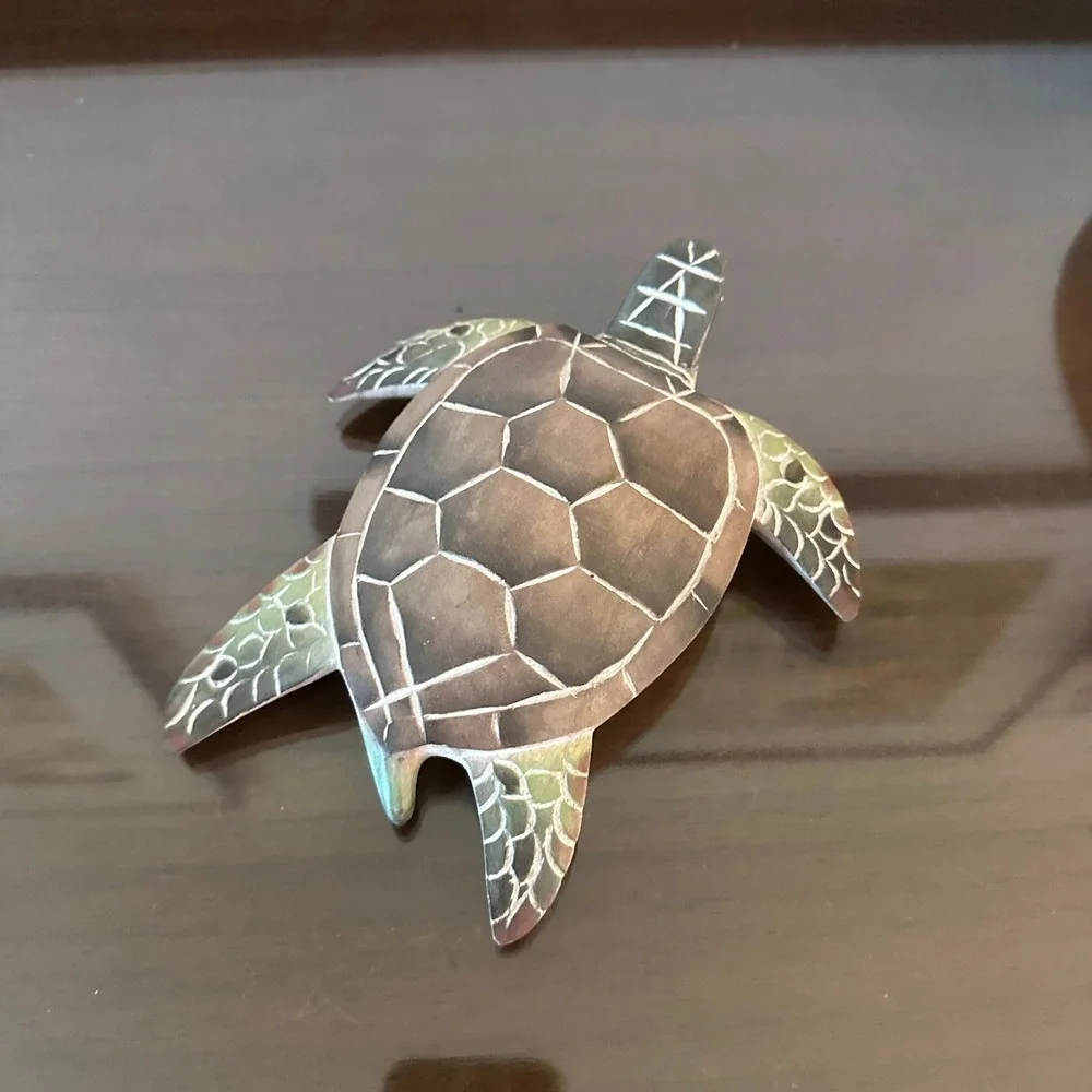 Carved Wood Sea Turtle Wall Decor Tropical Coastal‎ Figurine Indonesia 7'' Beach